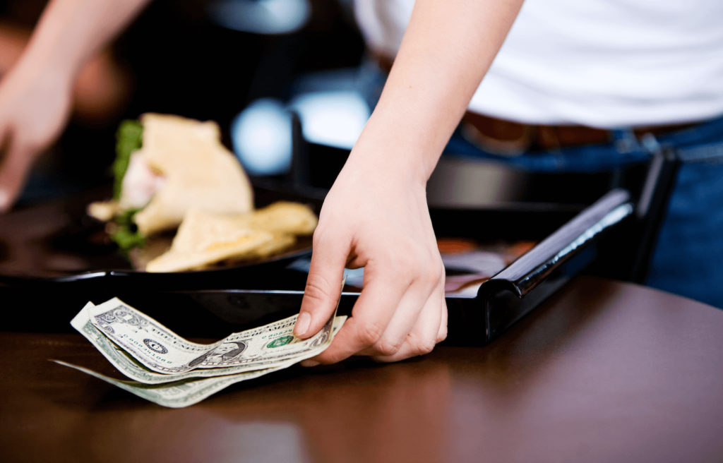 TimelyTips: A Vital Employee Benefit for Restaurant Workers